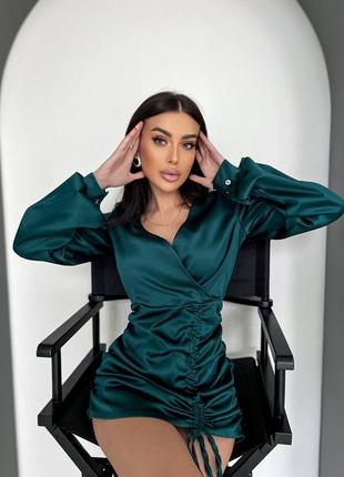 Сукня плаття смарагдове ізумрудне чорне святкове новорічне атласне шовкове з v вирізом на...