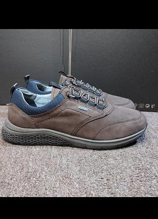 Gore-tex. 40.42. стильные швейцарские кроссовки fretz men