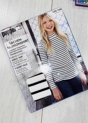 Гольф для дівчинки білий в чорну полосочку 95% котон//  розмір: 122/128