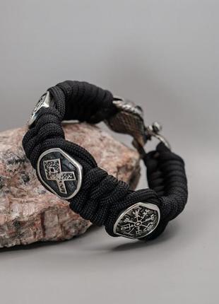 Браслет из паракорда fishtail со скандинавскими бусинами на застежке птица, в подарок брелок