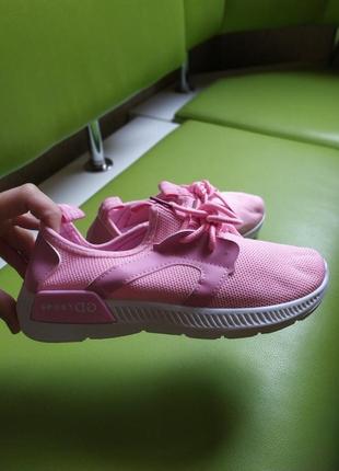 М'які дихаючі кросівки-мокасини