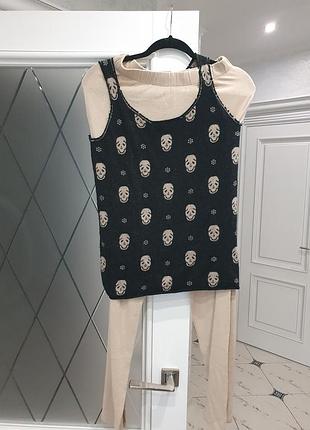 Костюм брюки палаццо и кашемировый жилет