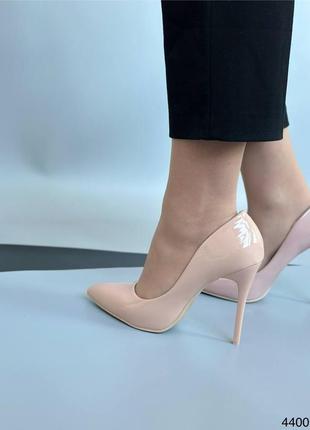 Базовые классические женские нюдовые туфли, огорщина5 фото