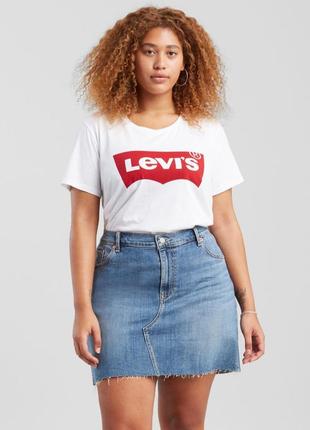 Актуальная, модная, стильная, качественная, джинсовая юбка levis