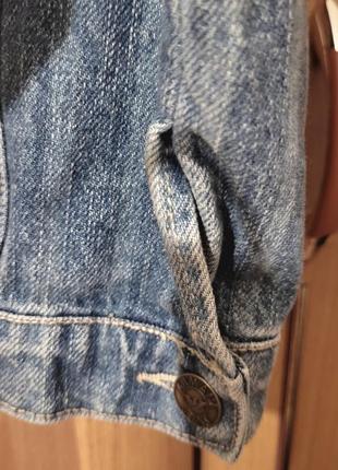 Женский джинсовый пиджак от armani jeans s,m4 фото