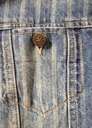 Женский джинсовый пиджак от armani jeans s,m3 фото
