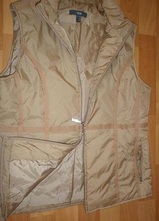 Жилет теплый на синтепоне тсм