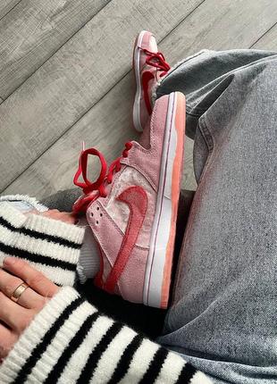 Nike sb dunk low x strange love valentine's day2 фото