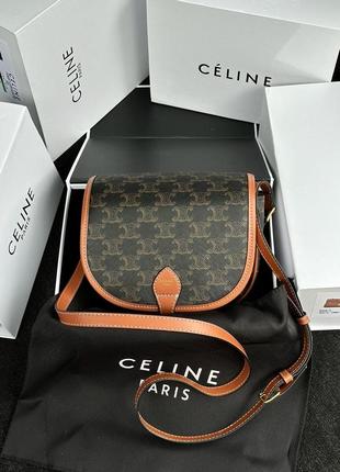 Жіноча сумка celine medium folco bag in triomphe canvas and calfskin tan2 фото
