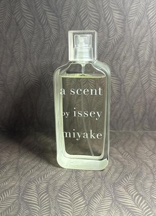 A scent by issey miyake туалетна вода оригінал!1 фото