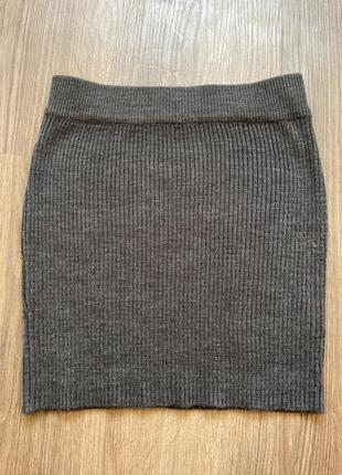Теплая мини юбка we love knit clockhouse в рубчик хаки s9 фото