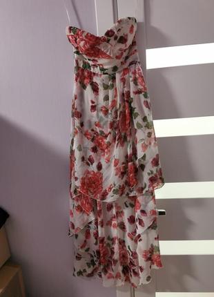Красивое женское легкое платье со шлейфом4 фото