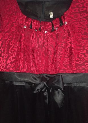 Черно-красное нарядное платье, размер 504 фото