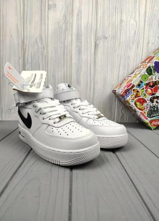 Кроссовки зимние nike air force 1 high winter white black5 фото