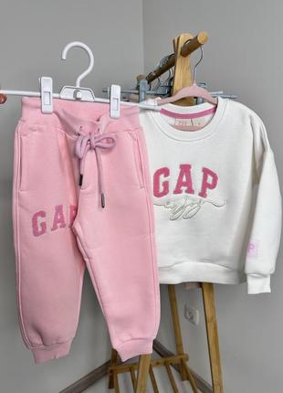 Якісний костюм gap на флісі для дівчинки