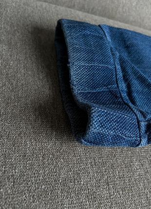 Голубые мужские джинсы7 фото