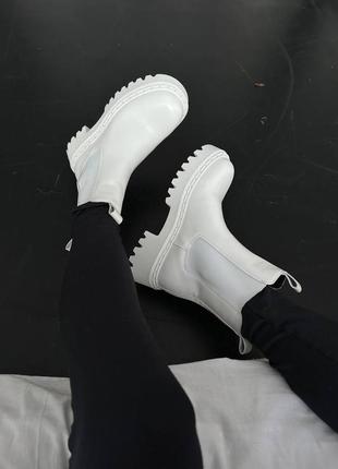 Черевики челсі white leather tractor boots2 фото