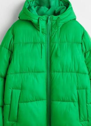 Зеленая зимняя куртка с капюшоном h&amp;m3 фото
