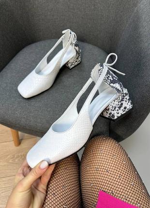 Эксклюзивные туфли из итальянской кожи женские белые9 фото