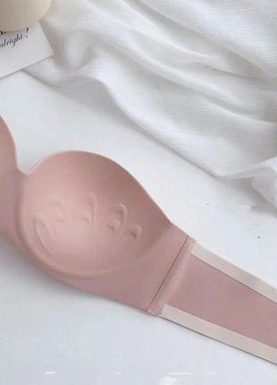 Безшовний бюстгальтер-анжеліка з антиповзаючими смугами. чашка: в.