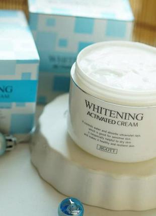 Осветляющий крем для лица jigott, whitening activated cream, 100 г.2 фото
