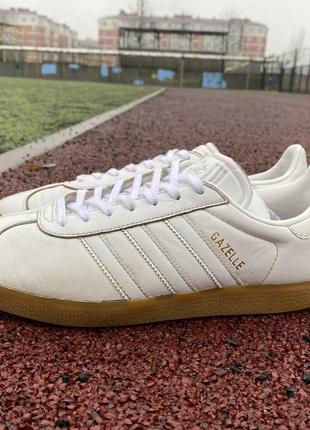 Оригінальні кросівки adidas originals gazelle р40/26см,ne cortez london samba1 фото