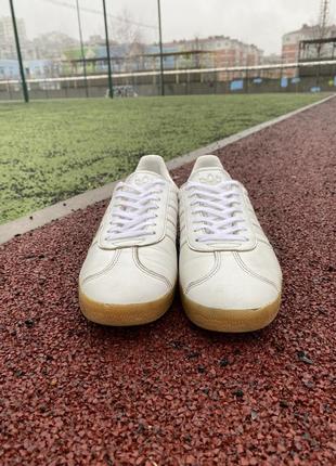 Оригінальні кросівки adidas originals gazelle р40/26см,ne cortez london samba3 фото