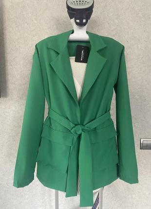 Піджак від plt