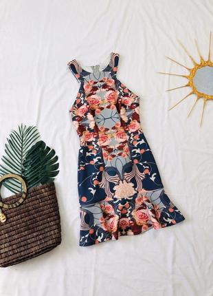 Фирменное платье размер 8