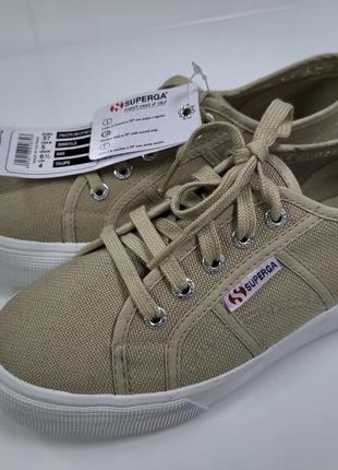 Кеды на платформе superga