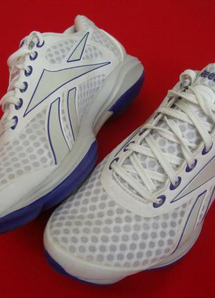 Кросівки reebok easy tone 39 оригінал 40 розмір