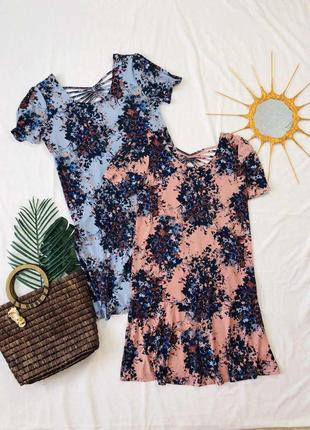 Фирменное платье 10 размера