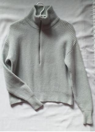 Трендовый свитер everlane  из шерсти с высокой  горловиной6 фото