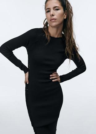 Очень красивое трикотажное платье zara