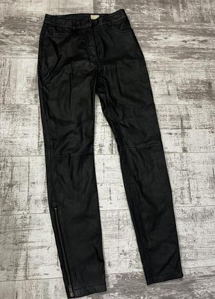 Кожаные брюки от h&m 36