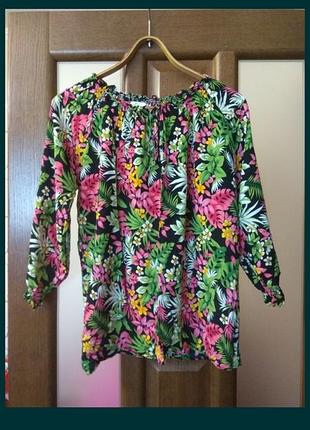 Віскозна блуза в квітковий принт