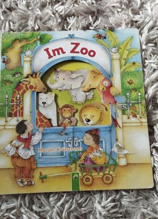 Книга зоопарк в зоопарку на німецькій мові тварини