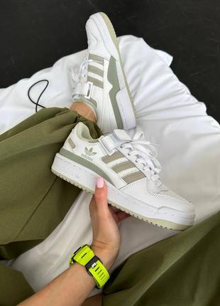 Жіночі кросівки adidas forum low “white/olive” premium2 фото