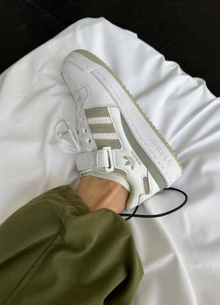 Жіночі кросівки adidas forum low “white/olive” premium3 фото
