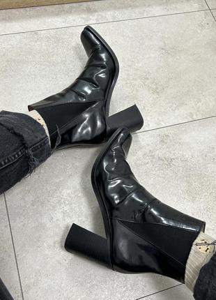 Сапоги kookai австралийский бренд ботинки на каблуке черные лакированные 40 размер5 фото