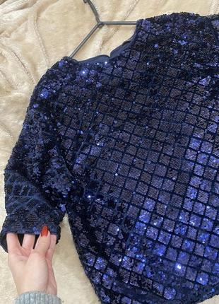 Новогодняя праздничная нарядная блуза темно-синяя в пайетки4 фото
