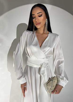 Невероятное шелковое платье макси на запах