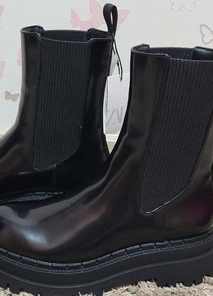 Ботинки челси zara