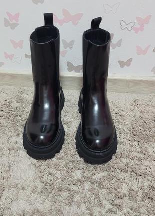 Ботинки челси zara