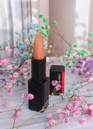 Shiseido - матова губна помада modern matte powder lipstick 504 thigh high - 4 g