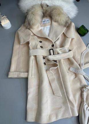 Пальто з натуральним хутром, з поясом, дуже гарне , ідеальне, розмір m5 фото