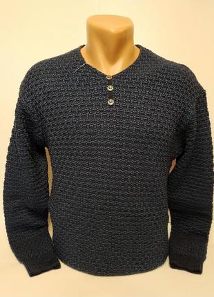 Новые классические свитера lake отличного качества в ассортименте.