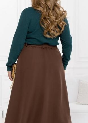 Спідниця жіноча середньої довжини міді, а-силуету, з кишенями, з поясом, батал, однотонна, шоколадна4 фото