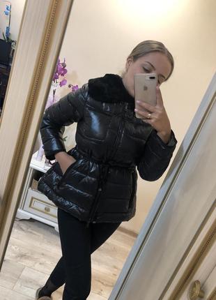 Черный пуховик moncler zara hm mango massimo dutti куртка зимняя зимняя короткая5 фото