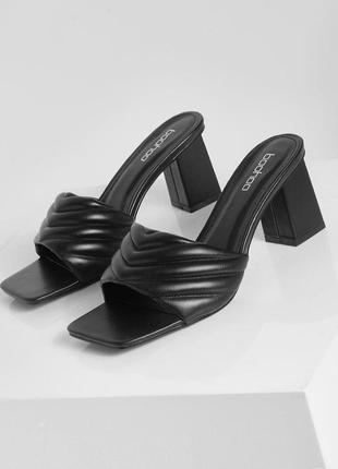 Босоніжки мюлі boohoo